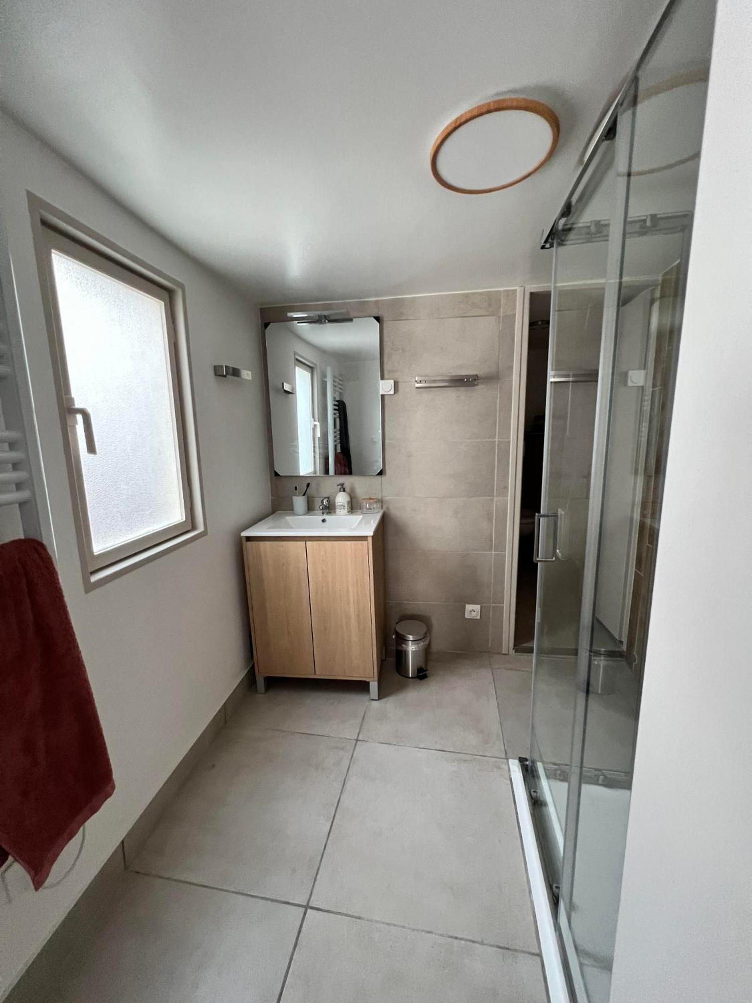 Chez Lucie&Pierre Appartement Relaxant - Centre Ville Verdun - Gere Par Prestazen'Services Esterno foto